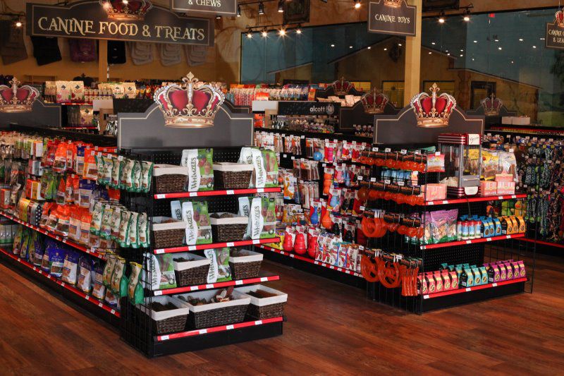 Pet Market Photo Gallery See Our Pet Markets In Central Florida