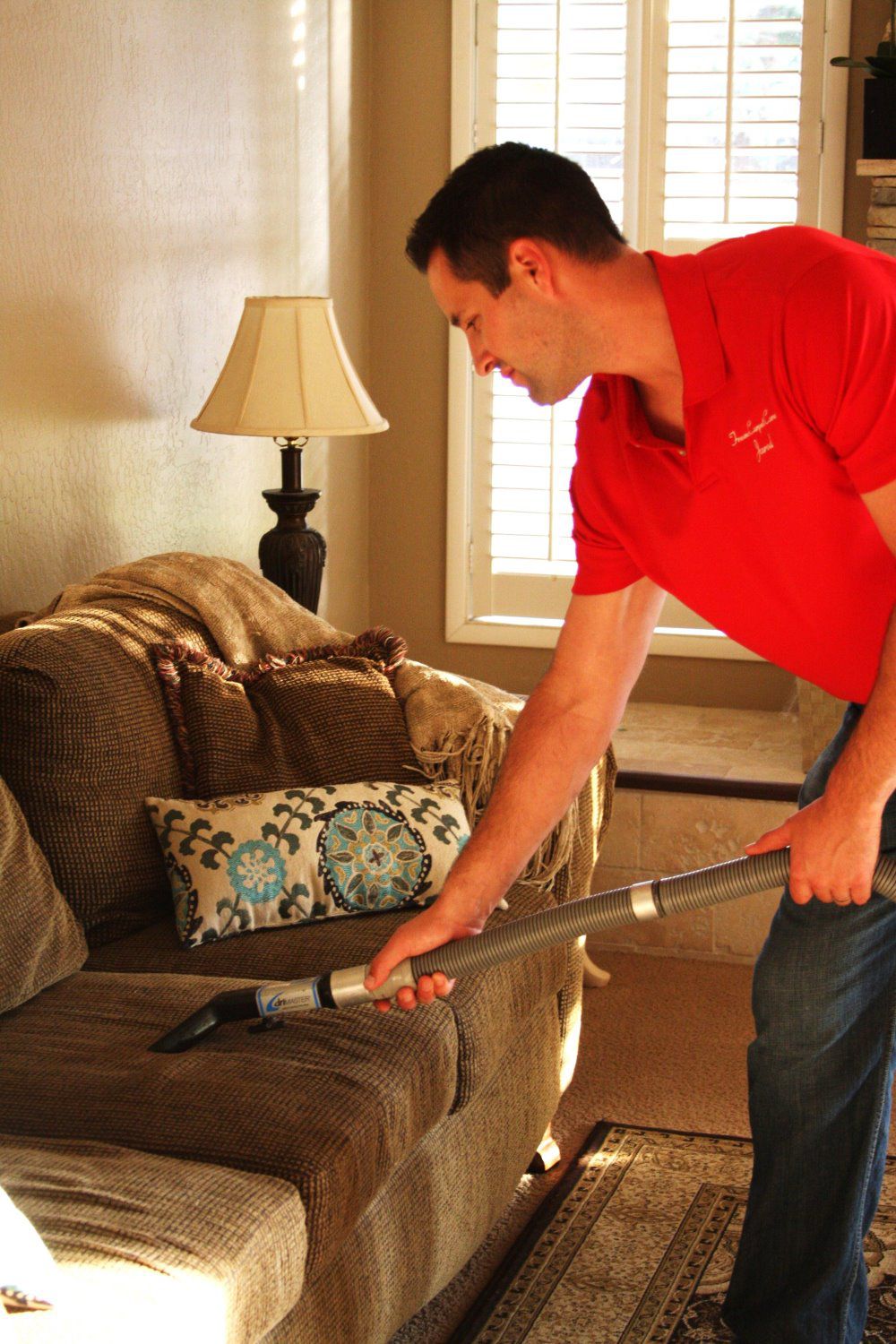 upholstery steam cleaner