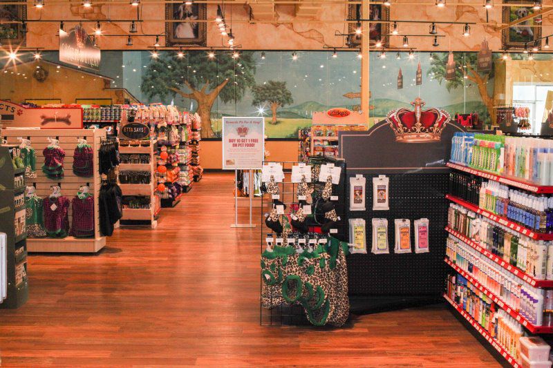 Pet Market Photo Gallery See Our Pet Markets In Central Florida