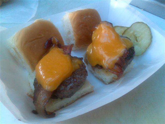 bacon and egg sandwich