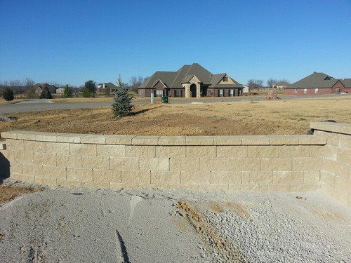 Versaloc block retaining wall