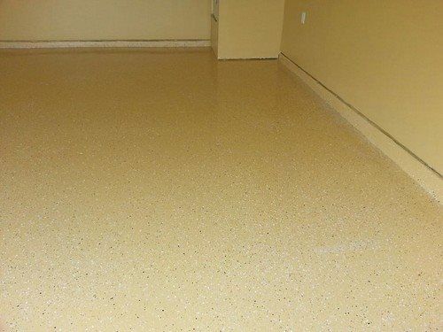 Garage Floor - Epoxy-Urethane with color chips
