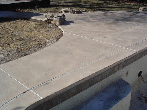 Pool Deck - Hand Trowel Overlay (Light Highlighting)