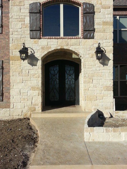 Entry - Stamped Concrete - Old Granite