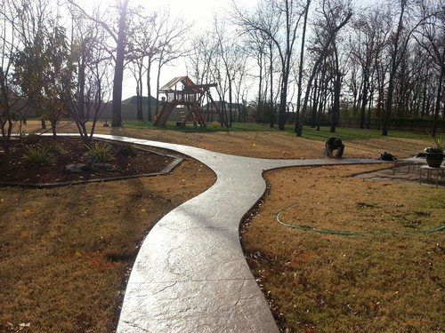 Stamped Concrete - Old Granite (Brown Derby with Dark Walnut highlight)