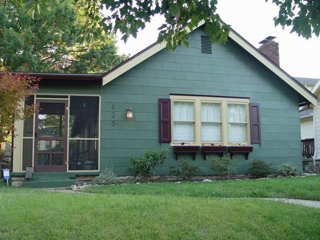 Wood rot repair and re-paint of exterior