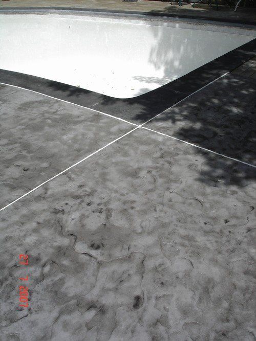 Stamped Concrete - Pool Deck - Coarse Sandstone (Gray with Charcoal)