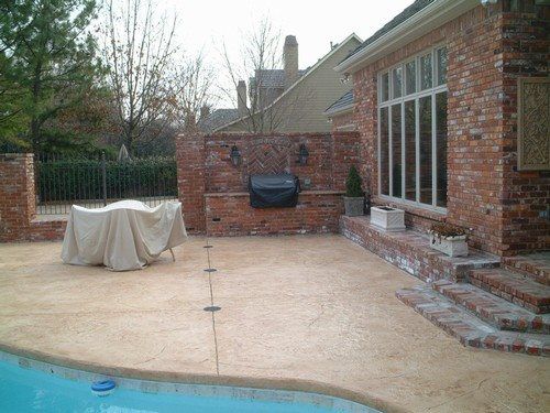 Pool Deck - Stamp Overlay - Old Granite (Antique White with Brown Derby)